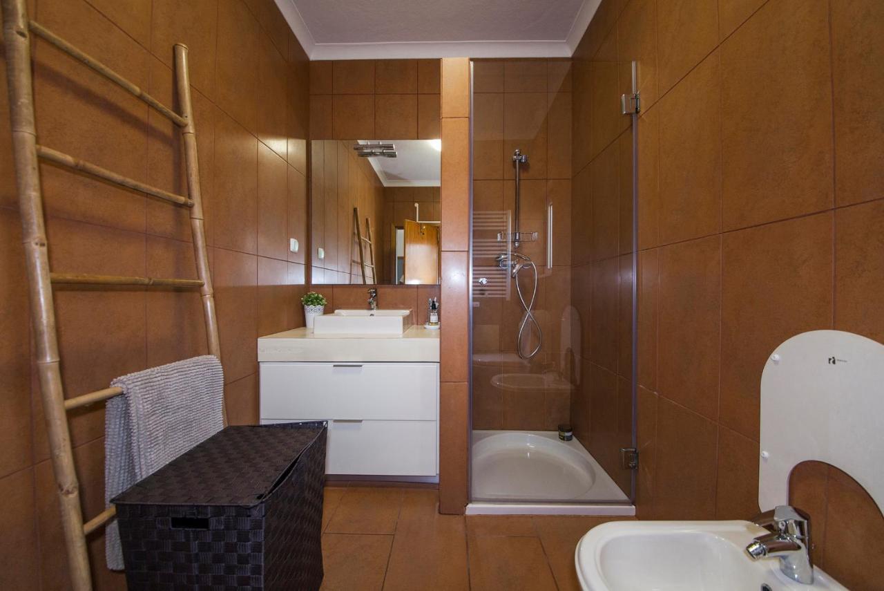 D09 - Porto De Mos Luxury Villa 拉哥斯 外观 照片